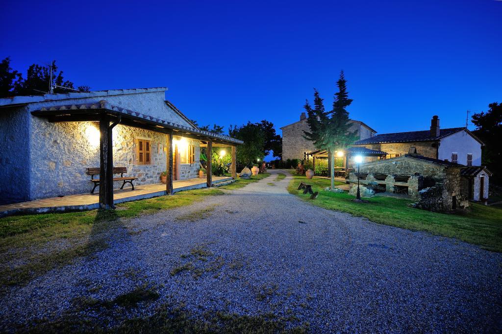 Agriturismo I Monti Semproniano Exterior photo